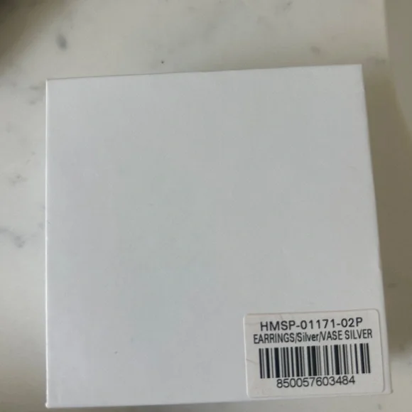 Vase Silver- Heaven Mayhem Earrings - Picture 2 of 3